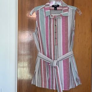 Nine West Small Linen Sleeveless Top